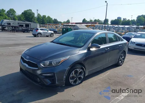 2019 Kia Forte Lxs z USA, uszkodzony, nr VIN 3KPF24AD2KE033833